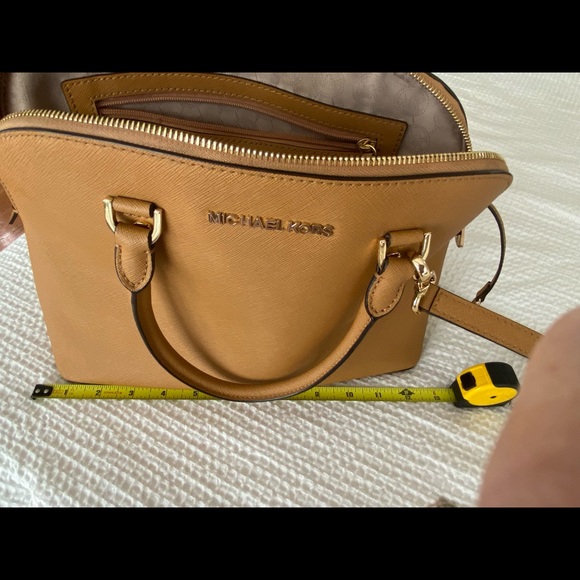 Michael Kors Purse - Picture 9 of 12